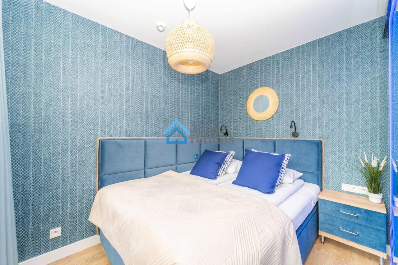 Bright And Blue 3City Apartment With Balcony In Gdynia By Noclegi Renters Exterior foto