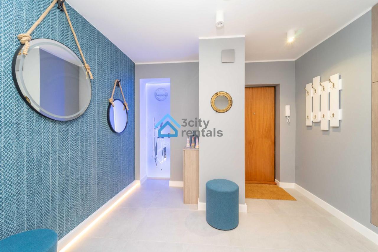 Bright And Blue 3City Apartment With Balcony In Gdynia By Noclegi Renters Exterior foto